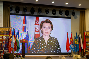 � ������� � �����